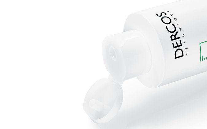 oily hair and dandruff