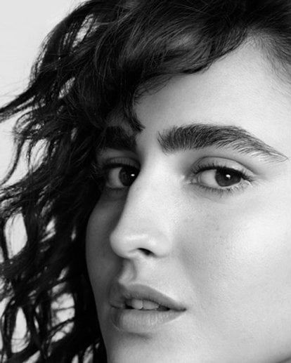 True-or-false-common-myths-about-dandruff