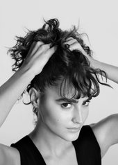 True-or-false-common-myths-about-dandruff