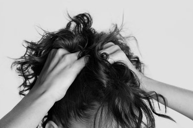 True-or-false-common-myths-about-dandruff